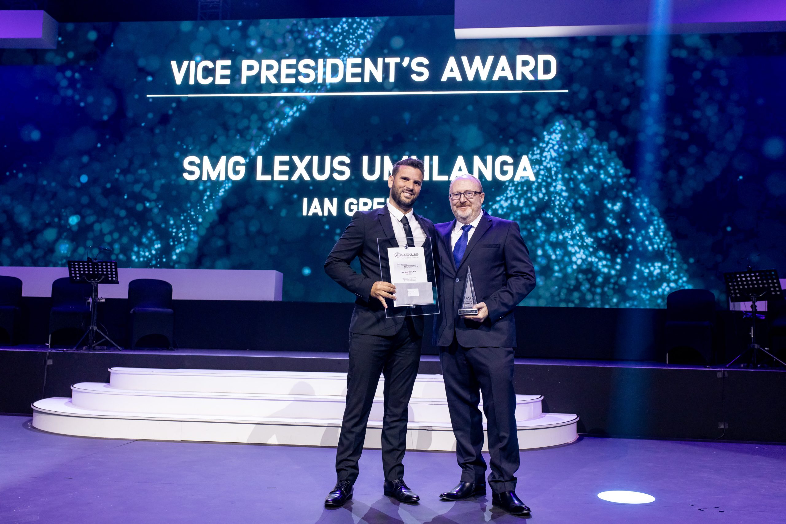 SMG LEXUS UMHLANGA RECOGNISED AT THE RECENT LEXUS SOUTH AFRICA AWARDS
